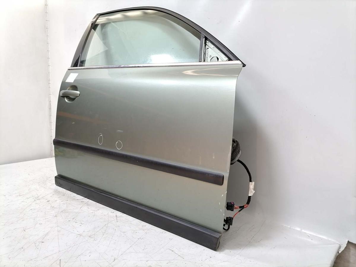 VW Passat 3BG original T&uuml;r vorn rechts LA6W Frescogr&uuml;nmetallic Rohbau BJ01